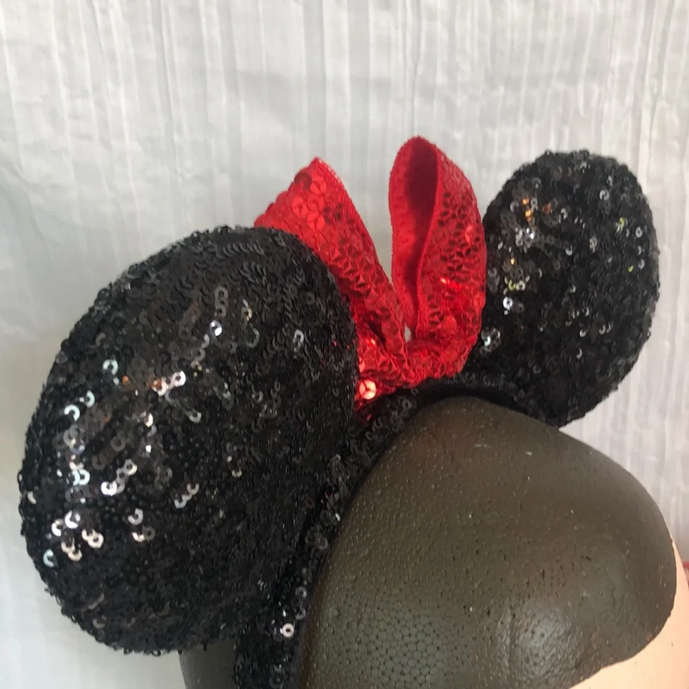 DISNEY MINNIE MOUSE ears Halloween costume from WDW & Halloween treat bag